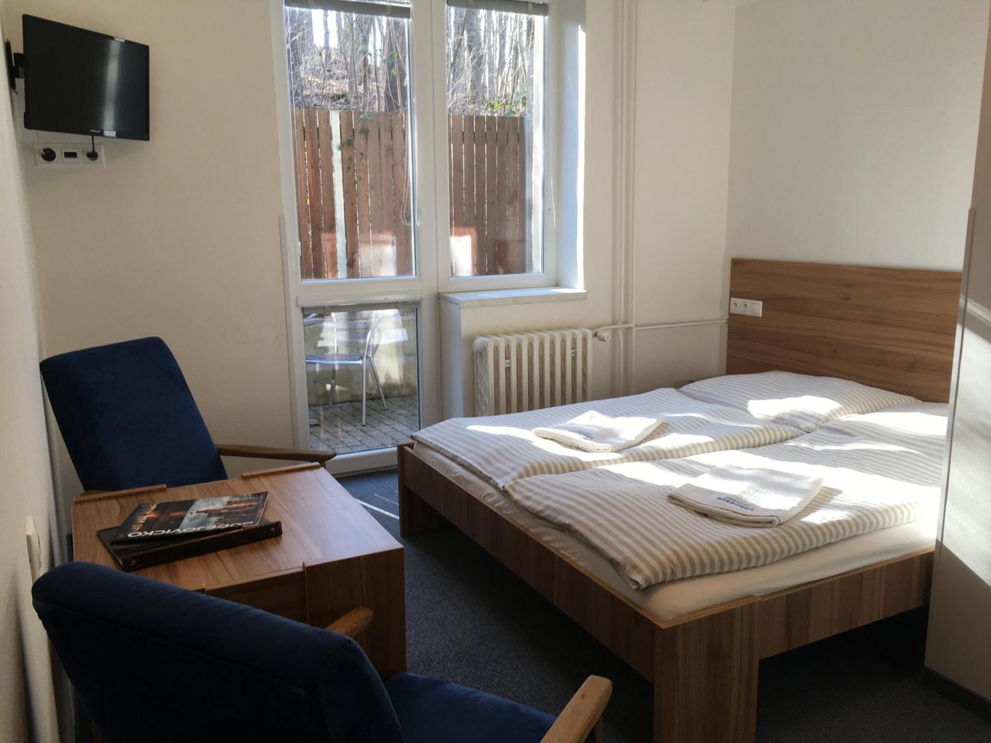Sporthotel Barborka Глубока-над-Влтавой Экстерьер фото